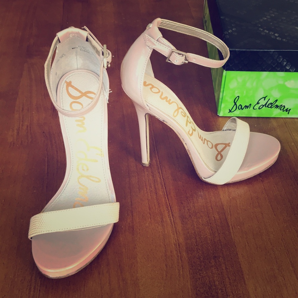 Sam Edelman Eleanor nude heel size 4.5 medium